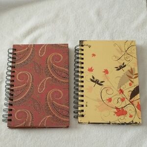 Spiral Bound Journals / Notebooks